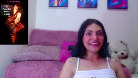 Snapshot of melhiza chatting on March 8, 4:37 pm melhiza online show from March 8, 4:37 pm