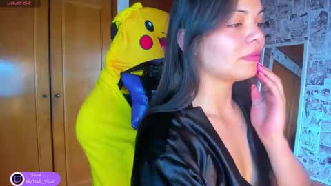 Snapshot of meli_pixel chatting on February 28, 8:28 pm MELISSA online show from February 28, 8:28 pm