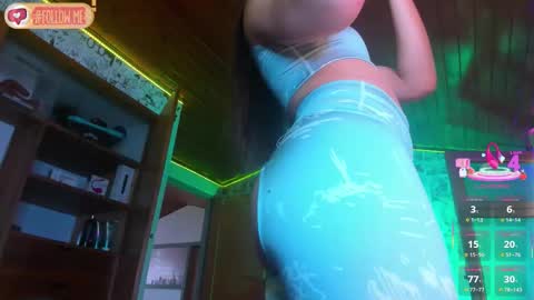 Snapshot of meli_pixel chatting on October 10, 7:08 pm MELISSA online show from October 10, 7:08 pm
