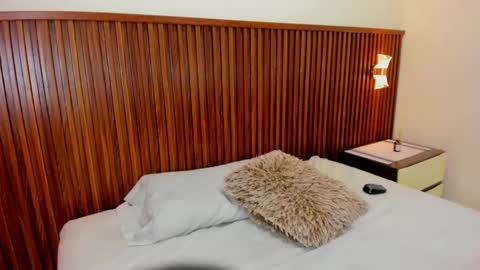 Snapshot of melinamartins chatting on September 30, 7:30 pm M E L I N A online show from September 30, 7:30 pm