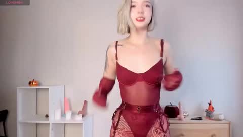 My name is Melina online show from November 8, 4:17 am