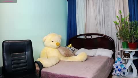 Melina online show from December 22, 11:33 am