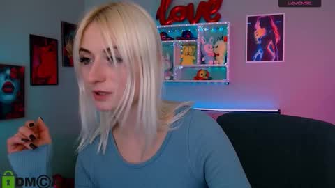 Melisa online show from March 24, 8:14 pm