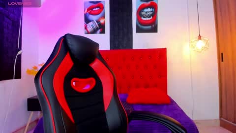 Melissa SC online show from February 27, 2:43 pm