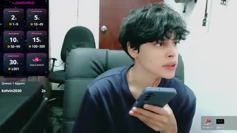 Snapshot of melissa_and_dany chatting on October 12, 11:40 pm Melissas Corner online show from October 12, 11:40 pm