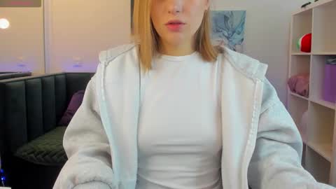 melissa_new22 online show from October 30, 12:13 am