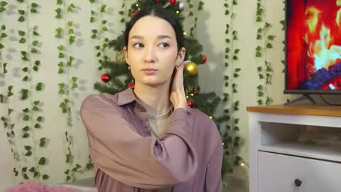 Lina online show from January 11, 11:37 am