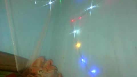 mellissa online show from December 4, 3:32 pm