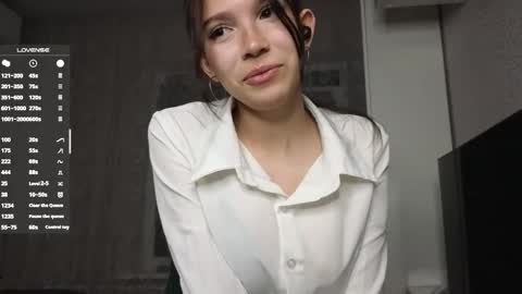 EVA online show from October 14, 7:16 pm