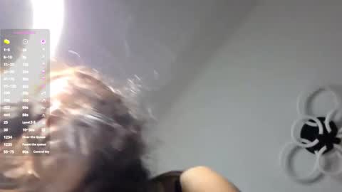 EVA online show from October 8, 9:08 pm