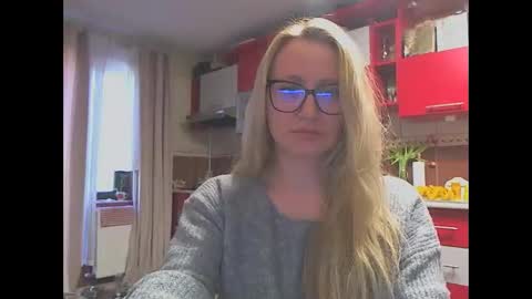 Melly online show from March 11, 8:40 am