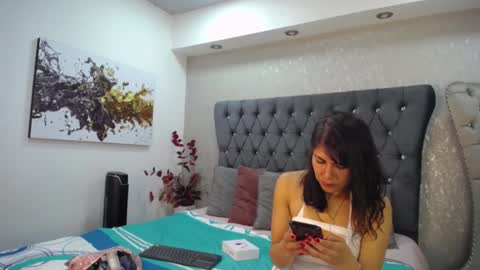 Melodi online show from February 3, 12:25 pm