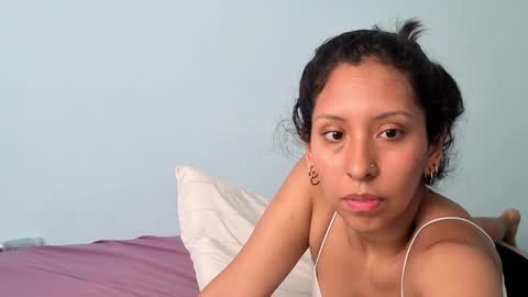 melody24_ online show from December 17, 2:32 pm