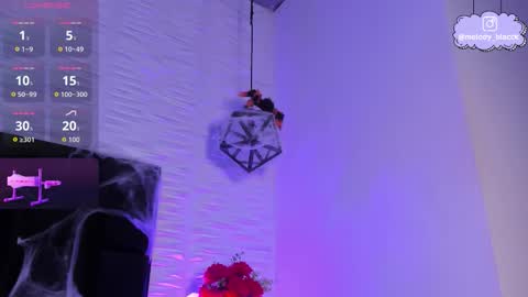 Snapshot of melody_black_ chatting on October 28, 10:03 pm Melody online show from October 28, 10:03 pm