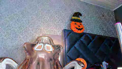 Snapshot of melody_hanks chatting on October 9, 9:30 pm melody_hanks online show from October 9, 9:30 pm