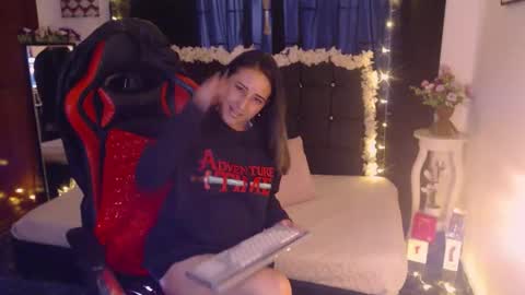 Melody online show from October 11, 9:50 pm