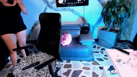 melodysnow online show from November 28, 9:18 pm