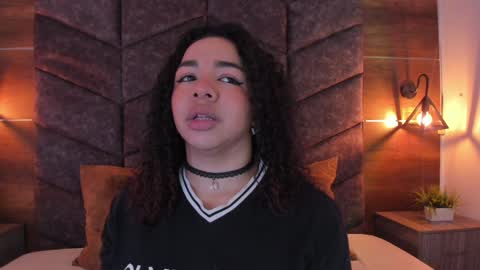  Memphis Williams  online show from January 13, 2:07 am