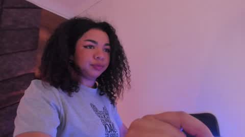  Memphis Williams  online show from January 7, 2:42 am