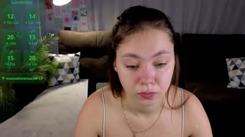 meow_mellie online show from November 1, 3:43 am