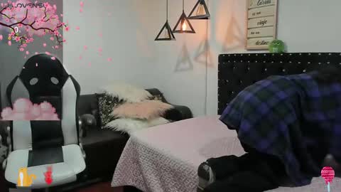 Valentina  online show from February 19, 1:17 pm