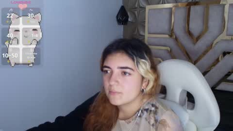 Snapshot of meraki_fraise chatting on September 27, 7:32 pm    online show from September 27, 7:32 pm