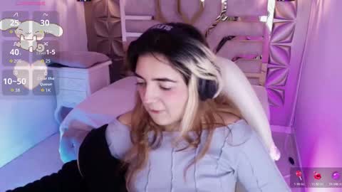 Snapshot of meraki_fraise chatting on October 17, 11:30 pm    online show from October 17, 11:30 pm