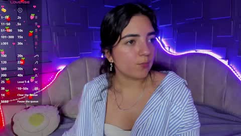    online show from December 7, 6:59 pm