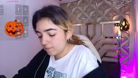 Snapshot of meraki_fraise chatting on October 31, 8:13 pm    online show from October 31, 8:13 pm