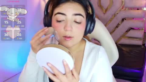 Snapshot of meraki_fraise chatting on October 10, 8:03 pm    online show from October 10, 8:03 pm