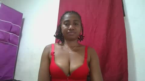 meraldaaaa online show from September 24, 5:06 am