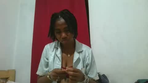 meraldaaaa online show from October 27, 4:41 am