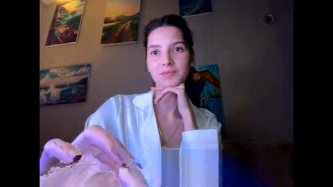 LEVA online show from April 3, 6:39 pm