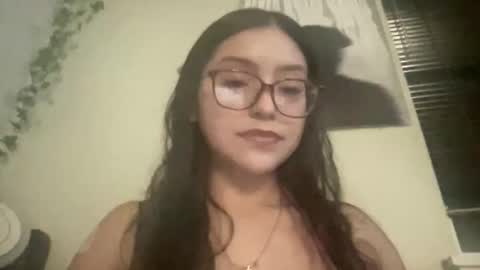 mercedezjones online show from November 8, 8:52 am