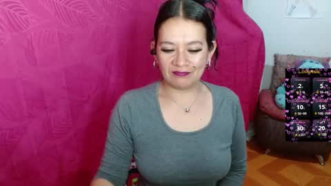 Snapshot of mercy_fox4u chatting on March 1, 9:26 pm Mercy online show from March 1, 9:26 pm