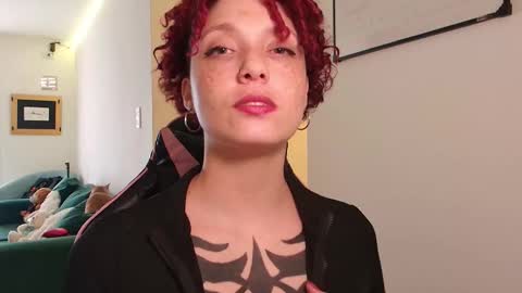 Miss Freckles online show from September 9, 8:30 pm