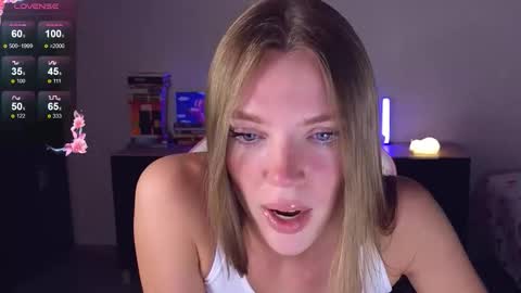 Susan online show from September 14, 3:32 pm