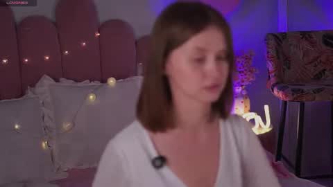 Anna online show from July 28, 11:17 am