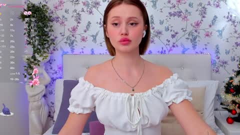 Anna online show from December 18, 7:47 am