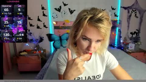 merymidnight online show from October 20, 5:32 am