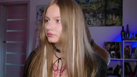 Eva online show from May 2, 2:31 pm
