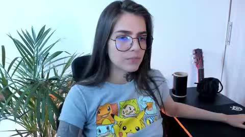 Snapshot of meurief chatting on October 28, 2:34 pm Meurif online show from October 28, 2:34 pm