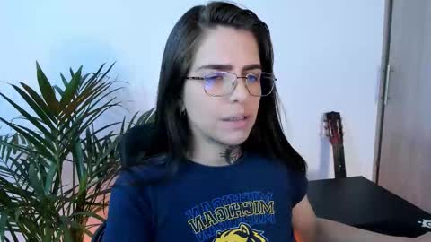 Meurif online show from December 2, 4:42 pm