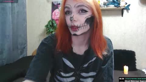 Snapshot of mevis_li chatting on October 31, 10:08 am Mavis online show from October 31, 10:08 am