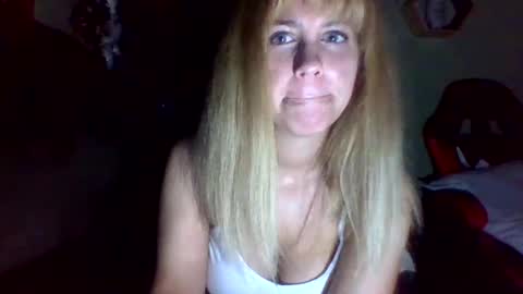 mezzy69 online show from October 1, 8:30 am