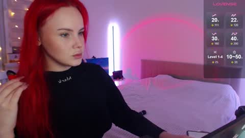 Snapshot of mi_cherry chatting on January 21, 4:16 pm Alice online show from January 21, 4:16 pm