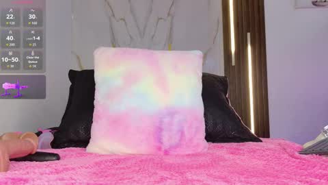 Mia Blonde online show from October 24, 8:38 pm