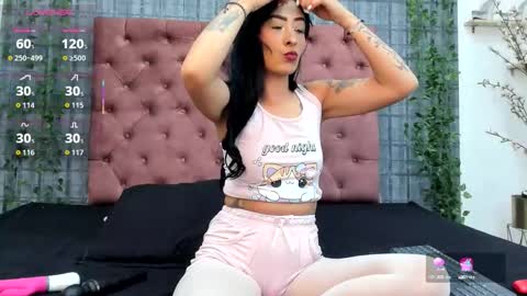 Mia online show from October 13, 3:09 am