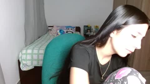 Mia online show from September 17, 1:58 am