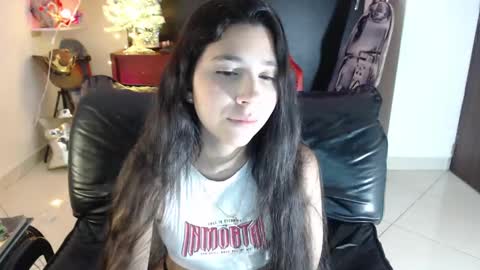 Mia online show from January 15, 2:17 am